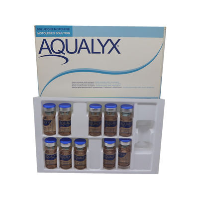 주사용 Aqualyx 치료법 로컬화된 지방 퇴적물 을 해소 하기 위해 설계 되었습니다