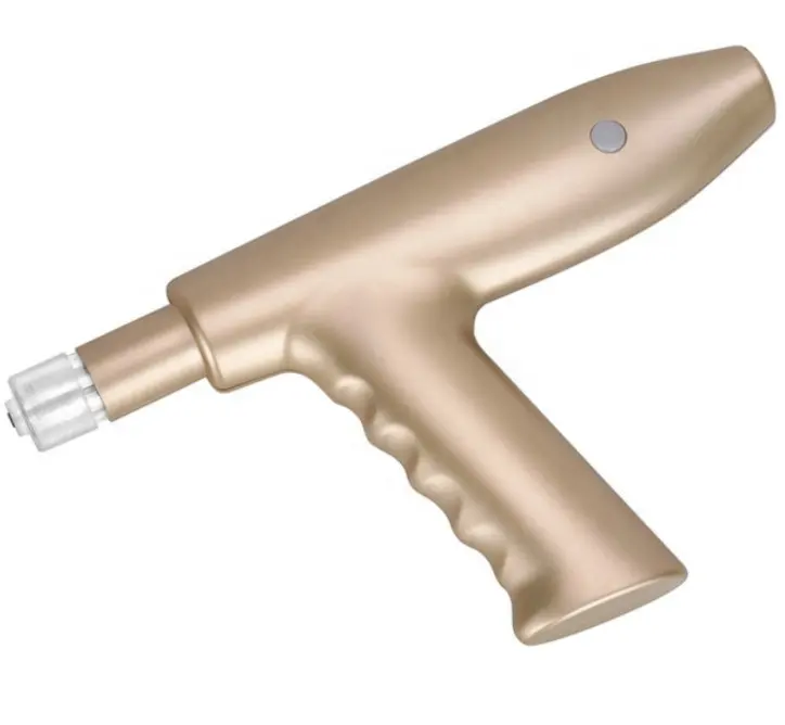 Nanoneedle injection spray gun for painless injections.
